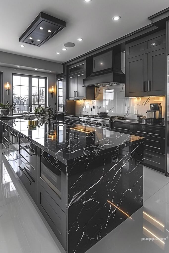 Black and White Modern Kitchen Ideas